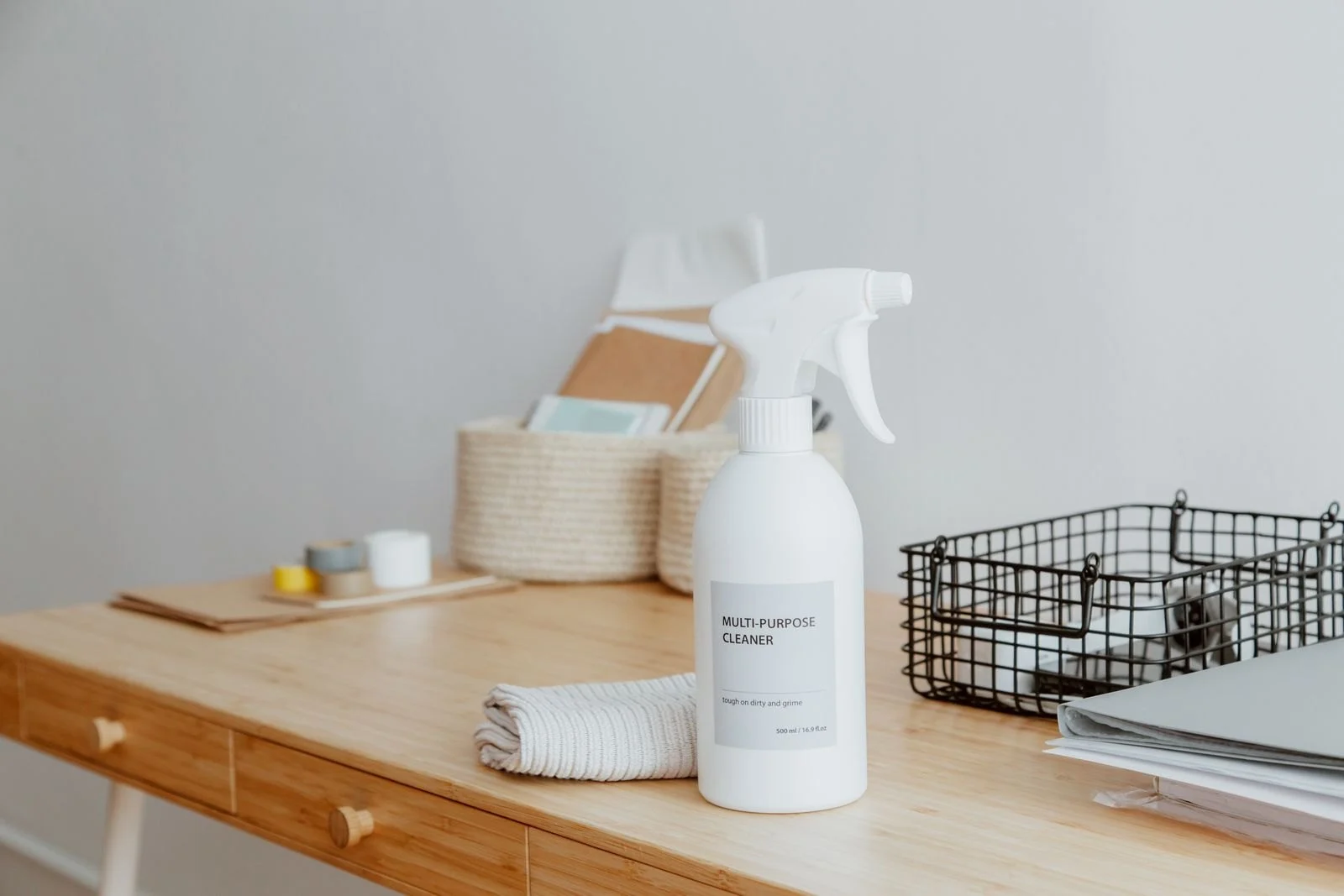 Surface cleaning products and cloth